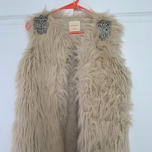 Zara fur vest